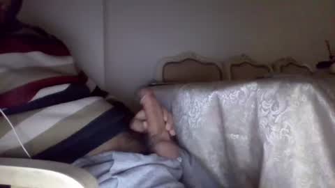 Snapshot of abdil_34 chatting on January 2025 10:27:02 PM abdil_34 online show from January 2025 10:27:02 PM