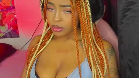 Simone    may online show from February 2025 05:10:01 AM
