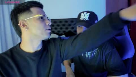 Independence model AbelAsburgo online show from December 2024 03:37:01 AM