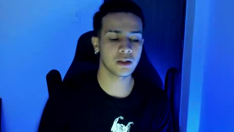 Independence model AbelAsburgo online show from December 2024 05:11:02 AM