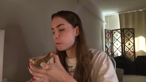 Snapshot of abella_danger_x chatting on May 2026 07:14:01 AM abella_danger_x online show from May 2026 07:14:01 AM