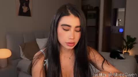 Snapshot of abie_owen chatting on July 2026 12:13:01 AM abie_owen online show from July 2026 12:13:01 AM