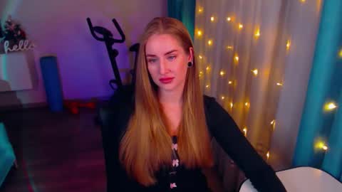 Snapshot of abigail_flex chatting on December 2024 05:48:02 PM Anna online show from December 2024 05:48:02 PM