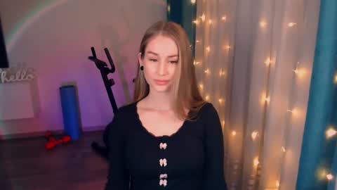 Snapshot of abigail_flex chatting on February 2025 06:41:01 PM Anna online show from February 2025 06:41:01 PM