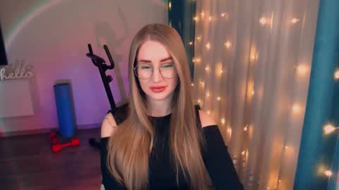 Snapshot of abigail_flex chatting on February 2025 07:52:01 PM Anna online show from February 2025 07:52:01 PM