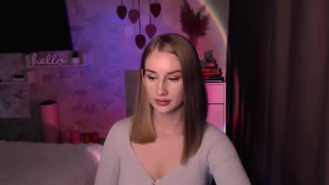 Snapshot of abigail_flex chatting on October 2025 07:13:01 PM Anna online show from October 2025 07:13:01 PM