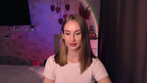 Snapshot of abigail_flex chatting on November 2025 08:19:02 PM Anna online show from November 2025 08:19:02 PM