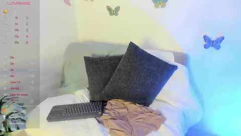 Snapshot of abigail_luna_ chatting on January 2025 12:57:01 AM abi online show from January 2025 12:57:01 AM