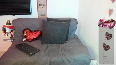 Snapshot of abigail_luna_ chatting on March 2025 04:30:02 AM abi online show from March 2025 04:30:02 AM