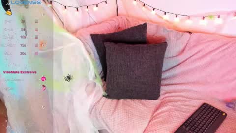 Snapshot of abigail_luna_ chatting on October 2025 05:17:02 AM abi online show from October 2025 05:17:02 AM