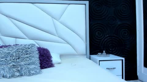 Abigail online show from September 2025 11:04:02 AM