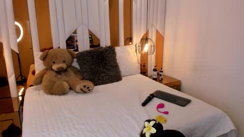 Snapshot of abril_cooper11 chatting on October 2025 08:09:02 PM abril_cooper11 online show from October 2025 08:09:02 PM