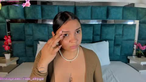 Snapshot of abril_gomez_11 chatting on May 2026 07:53:02 PM abril_gomez_11 online show from May 2026 07:53:02 PM