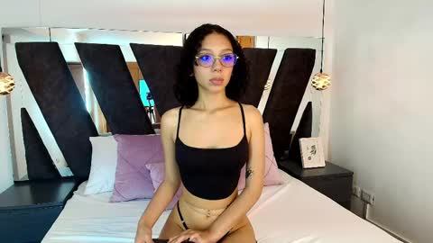  Abril  online show from January 2025 07:53:02 PM