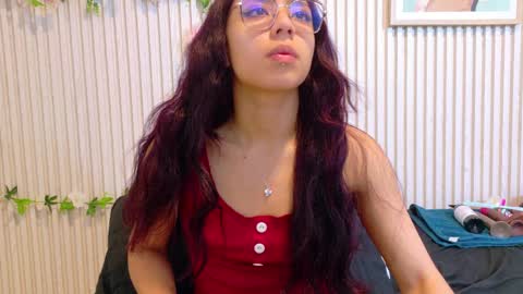 abrilmirren online show from March 2026 11:10:02 AM