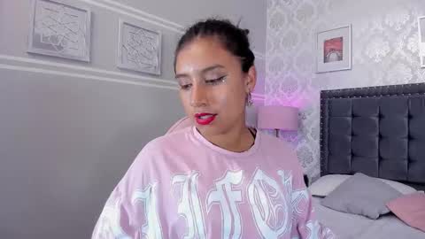Abril online show from September 2025 09:04:01 PM
