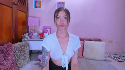 Abril online show from June 2026 07:57:01 AM