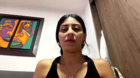 abrilsantosxo online show from April 2026 01:51:01 AM