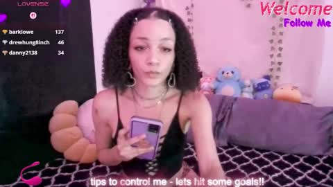 Peach online show from November 2025 12:33:01 AM