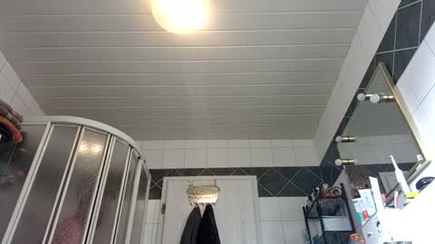 absinthler76 online show from April 2026 07:33:01 AM