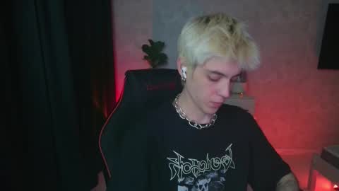 Nick online show from October 2025 04:16:01 PM