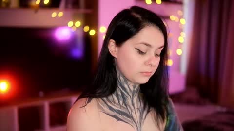 acid_pie online show from February 2025 06:50:02 AM