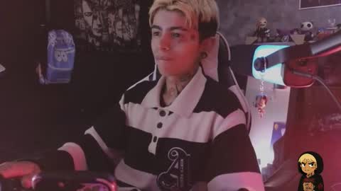 Snapshot of acidmilo chatting on February 2026 06:59:02 PM Acid Milo online show from February 2026 06:59:02 PM
