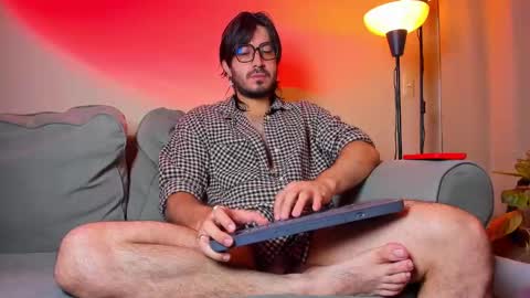 Snapshot of ackerman_eren_ chatting on October 2025 10:45:01 AM R. online show from October 2025 10:45:01 AM