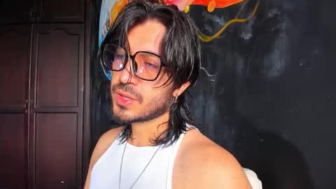 Snapshot of ackerman_eren_ chatting on November 2025 03:14:02 PM R. online show from November 2025 03:14:02 PM