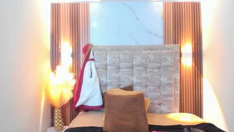 Snapshot of ada_mclaine2 chatting on December 2024 03:05:01 PM Ada online show from December 2024 03:05:01 PM