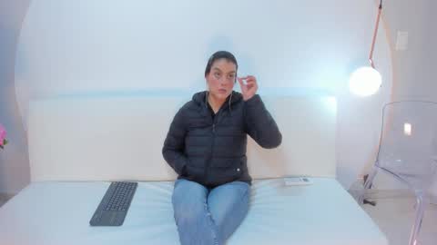    online show from January 2026 01:38:02 PM