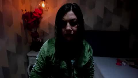 Ada online show from December 2025 04:21:01 AM