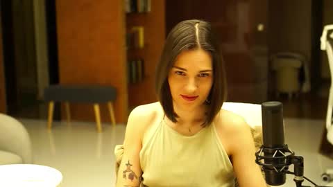 Ada   online show from December 2025 12:44:02 PM