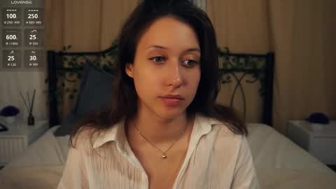 Lily n Jenny online show from September 2025 05:24:02 PM