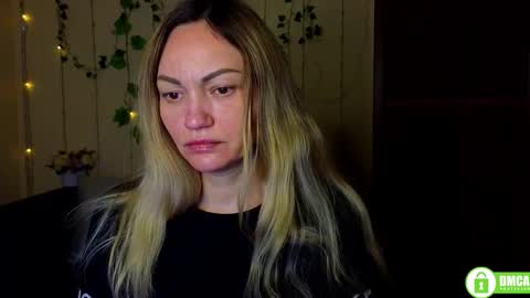 Adalina online show from December 2025 12:23:02 PM