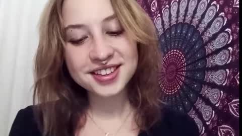 Snapshot of adalyndirty chatting on October 2025 06:18:02 PM Adalyn online show from October 2025 06:18:02 PM