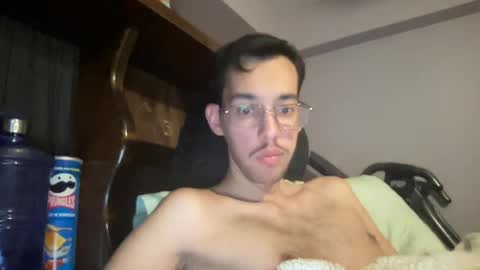 Snapshot of adam88231 chatting on June 2026 05:19:02 AM adam88231 online show from June 2026 05:19:02 AM
