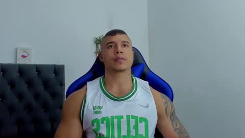 adam boss online show from October 2025 09:34:02 PM