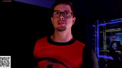 Snapshot of adam_bouton chatting on May 2026 01:32:02 AM Adam online show from May 2026 01:32:02 AM