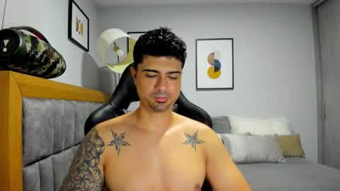 adam clarke online show from November 2025 09:03:01 PM