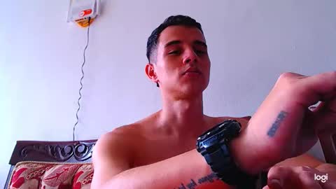 adam hot11 online show from November 2025 08:40:02 PM