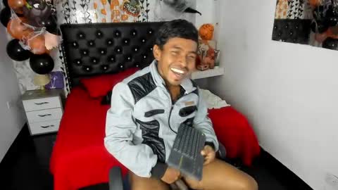 adam_morgan2 online show from November 2025 09:50:02 PM