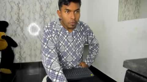 adam_morgan2 online show from February 2026 01:51:02 PM