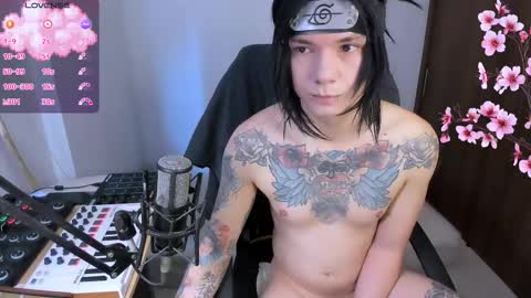  Adam online show from November 2025 01:54:01 PM