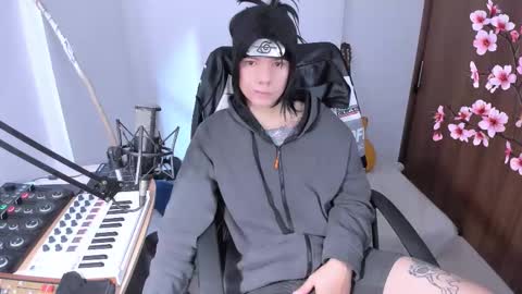  Adam online show from December 2025 01:53:01 PM