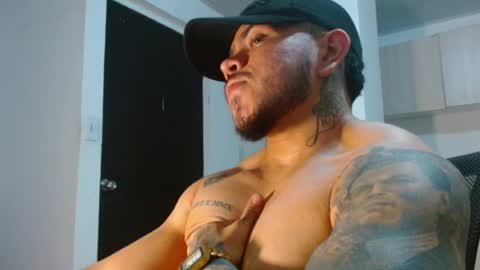 adam shilder7 online show from April 2026 01:42:02 AM