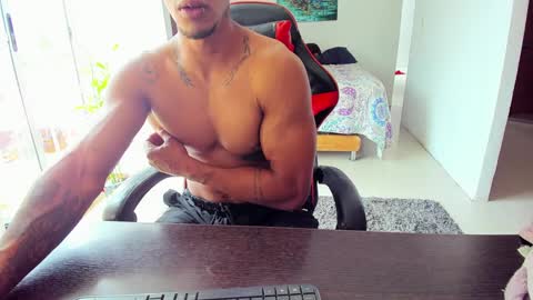 Adam Valencia online show from September 2025 05:29:02 PM