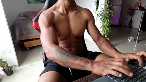 Snapshot of adam_valencia chatting on February 2026 06:28:01 PM Adam Valencia online show from February 2026 06:28:01 PM