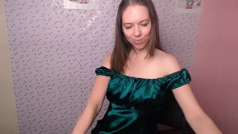 adamais_ online show from December 2024 10:08:01 AM
