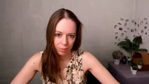 adamais_ online show from April 2026 06:46:01 AM